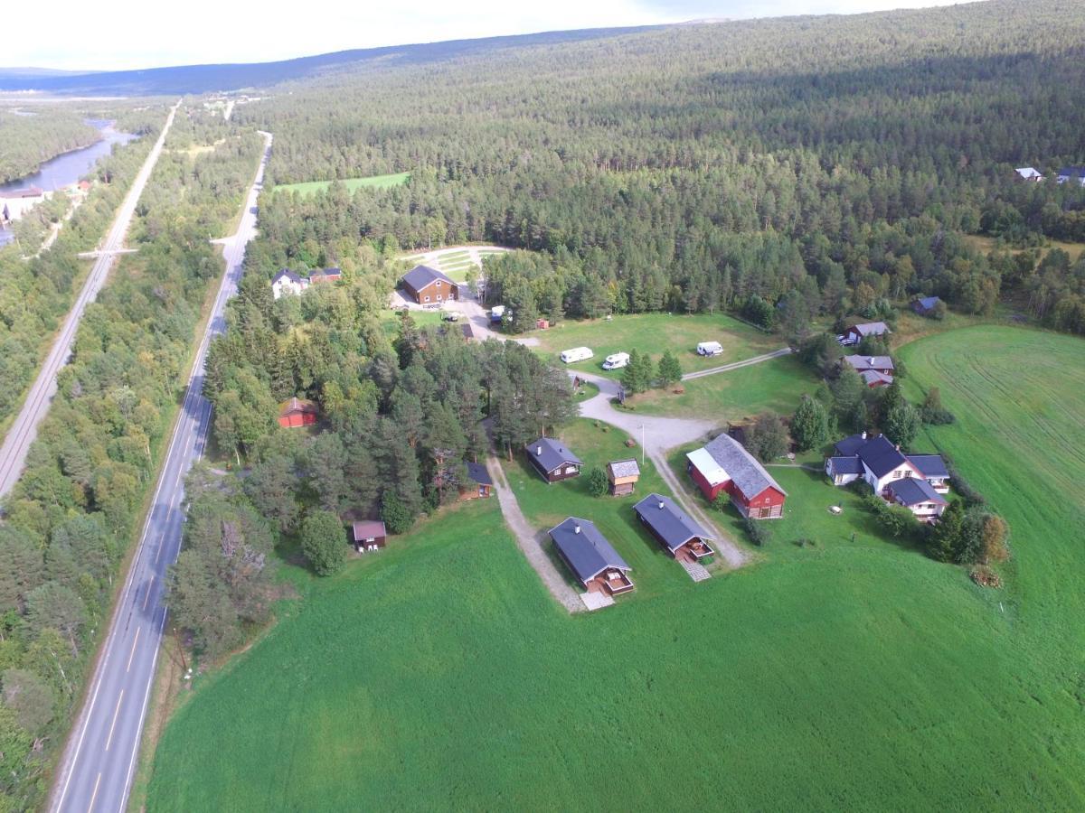 Roste Hyttetun Og Camping Os (Hedmark) Ngoại thất bức ảnh