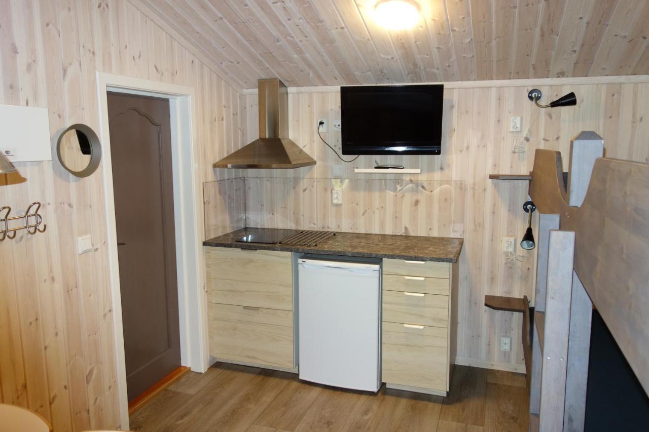 Roste Hyttetun Og Camping Os (Hedmark) Ngoại thất bức ảnh