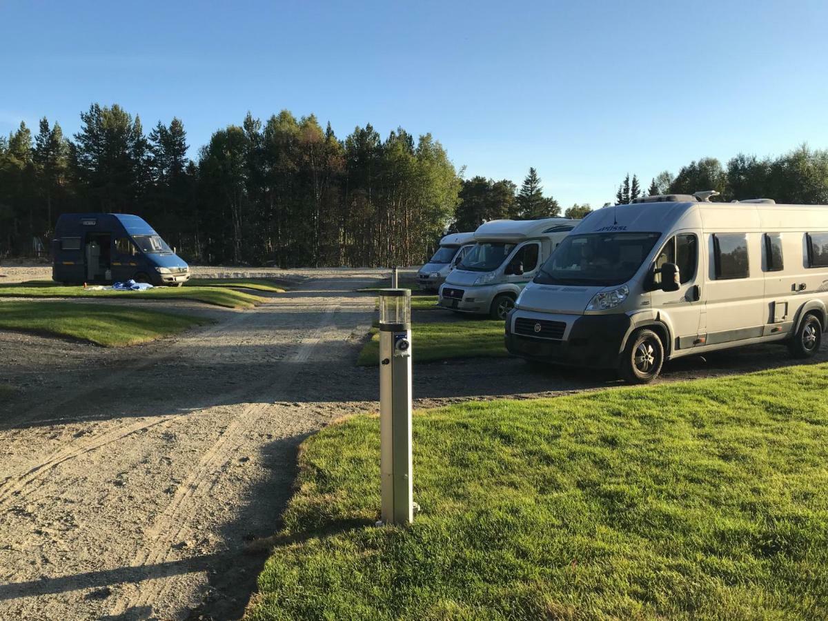 Roste Hyttetun Og Camping Os (Hedmark) Ngoại thất bức ảnh